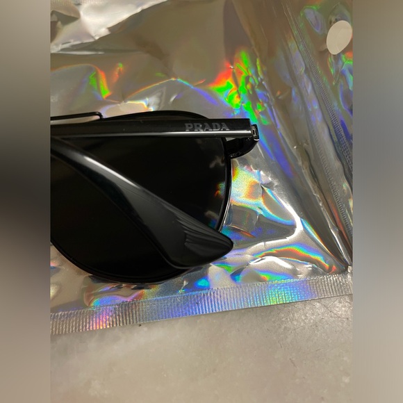 Men’s black On Black Prada Shades Sunglasses - Picture 4 of 14